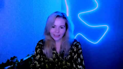 Lora online show from February 23, 3:18 am