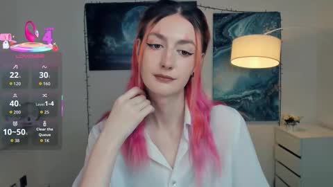 Lora online show from October 31, 11:25 am