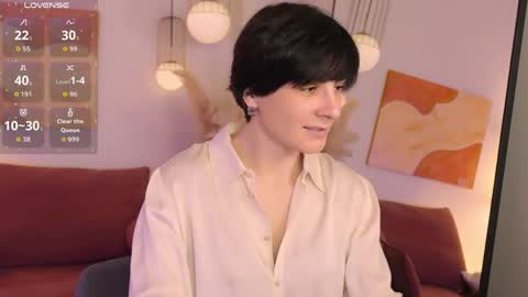 Loren online show from April 3, 1:53 pm