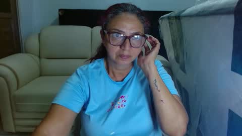 Lorena.. online show from October 15, 2:36 am