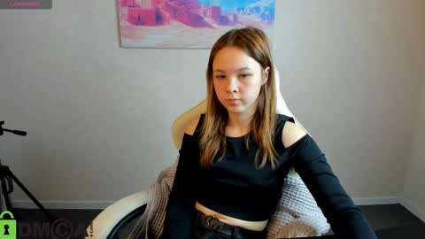 LORI online show from September 22, 7:51 am