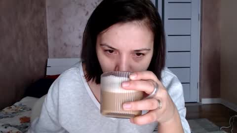 LorraGrey online show from January 14, 7:02 am