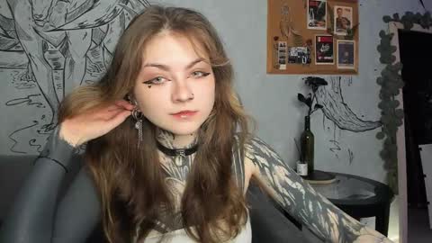 lostallice online show from November 19, 4:12 am