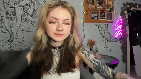 Snapshot of lostallice chatting on March 2, 7:32 am lostallice online show from March 2, 7:32 am