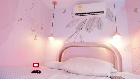 Lotti online show from August 5, 8:59 pm