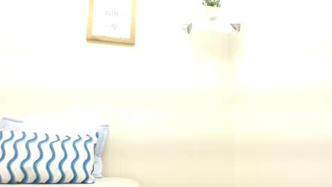 Louis K online show from November 16, 11:43 am