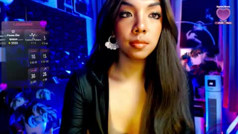 Louisa online show from June 6, 3:24 am