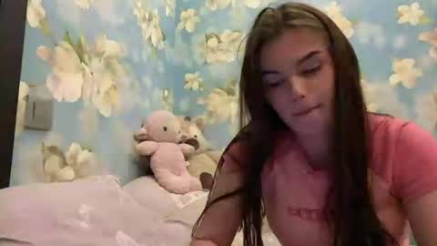 Sasha online show from June 24, 5:45 pm