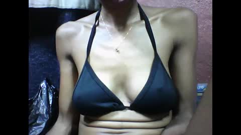 lovaelisa online show from November 18, 5:19 am