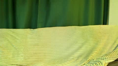 Cute face online show from March 30, 2:38 pm