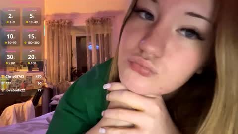 Megan online show from October 1, 5:29 pm