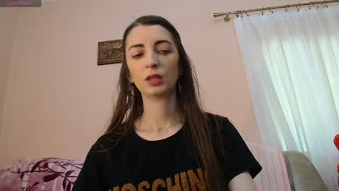 love_me_harder26 online show from May 5, 9:56 am