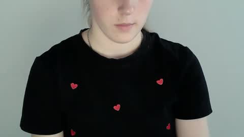 Vivian online show from November 20, 1:45 pm