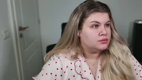 Ally online show from December 20, 7:34 am