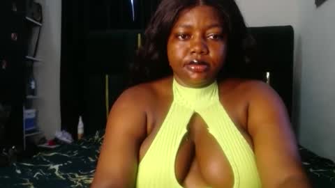 mila online show from December 17, 10:52 am