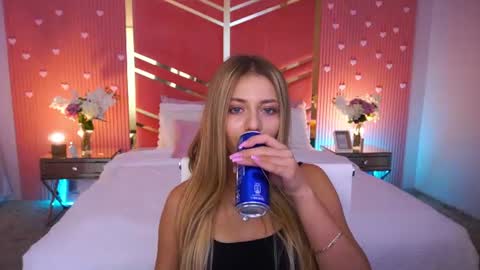 loveedove online show from July 28, 12:48 pm