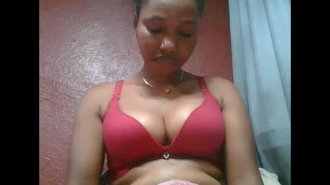 loveinlife750427 online show from November 19, 10:37 am