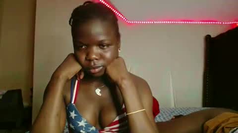 Shaz online show from February 28, 6:40 pm