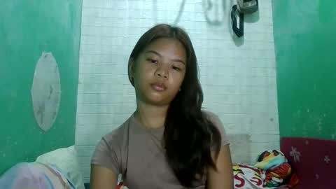 lovellypussy4u online show from April 9, 5:32 am