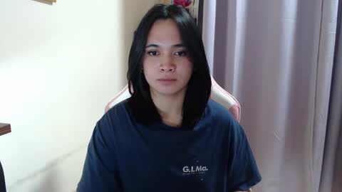 LOVE online show from February 12, 11:17 pm