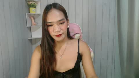 lovelykristelle online show from March 2, 3:09 pm