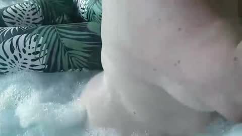 lovelyladyflaccid online show from April 19, 6:10 pm