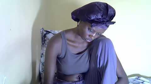 lovelymee2 online show from November 11, 11:46 pm