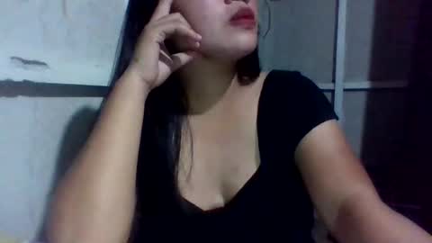 lovelymocha27s online show from October 11, 11:47 am