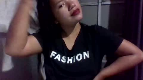 lovelymocha27s online show from November 16, 8:09 pm