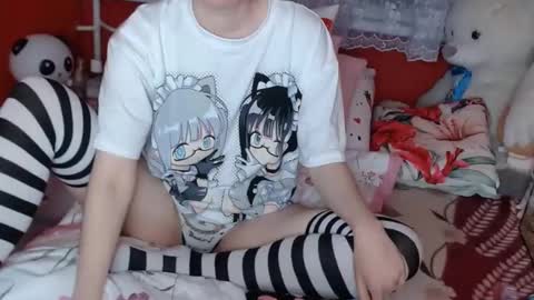   Lisa Cherry  online show from February 19, 12:35 am