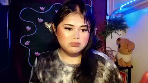 lovely online show from January 11, 4:56 pm