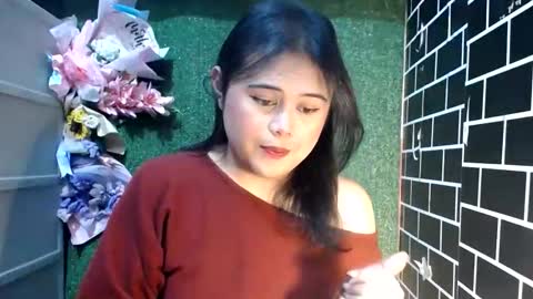 lovely online show from October 13, 9:06 pm