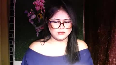 lovely online show from December 19, 7:17 pm