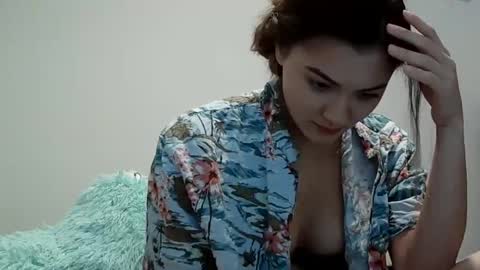 Queen Aria  online show from November 8, 8:47 pm