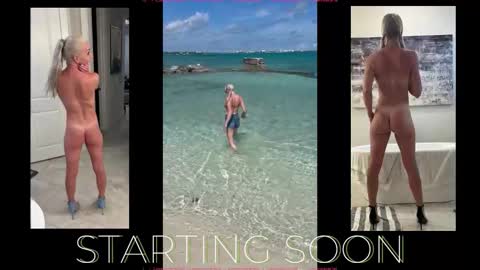 Snapshot of lovemoscarlett chatting on October 22, 10:53 am Scarlett online show from October 22, 10:53 am