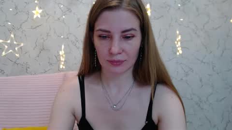 Mary Love online show from December 1, 2:09 pm