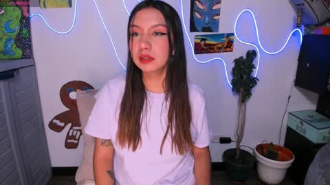 Danna online show from January 19, 4:01 am