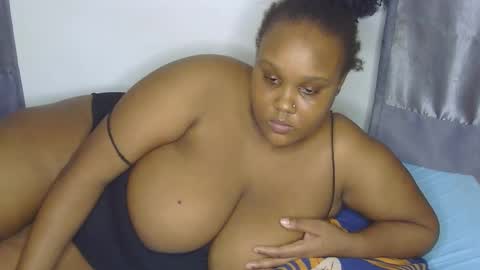 loveytiana online show from April 4, 1:54 pm