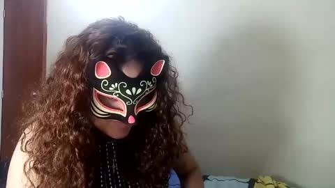 Snapshot of luana363 chatting on January 21, 3:15 am luana363 online show from January 21, 3:15 am