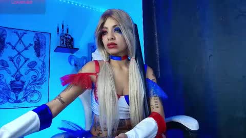 Veronica Rati    online show from October 31, 11:58 am