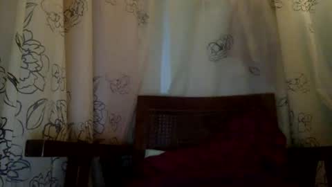 Luci Layne online show from March 8, 11:36 am