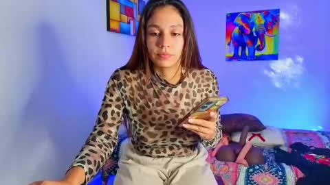 Luciana Ramirez  Sofia Collins online show from March 24, 2:28 am