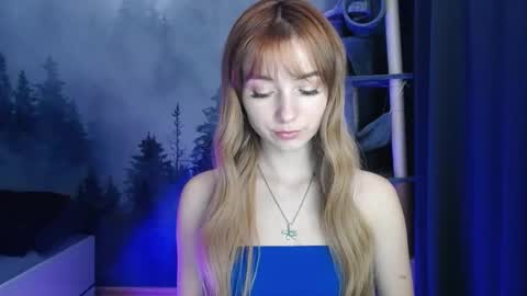 Snapshot of luciacam20 chatting on January 6, 7:13 pm Lucy online show from January 6, 7:13 pm