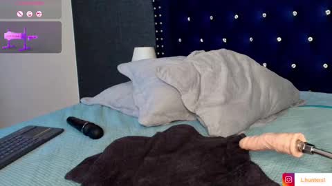 luciana_hunters online show from February 21, 3:32 pm