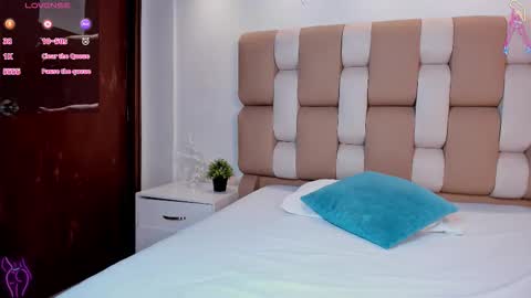 luciana jons online show from November 24, 9:17 pm