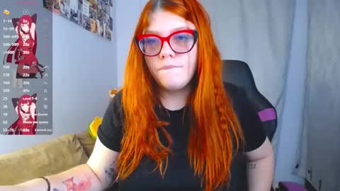 Lucie   online show from March 9, 9:25 pm