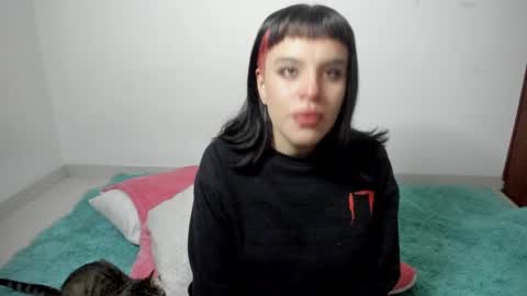 camila online show from January 3, 5:50 am