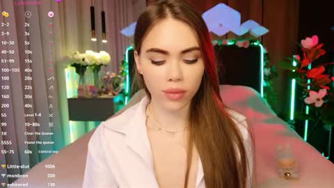 MimiFors online show from November 26, 7:48 pm