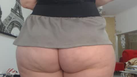 Ana online show from November 15, 2:40 pm