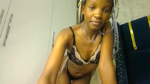 brielle online show from November 25, 11:05 pm